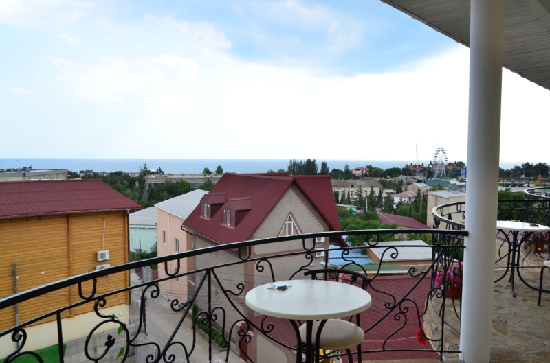 лучшие виллы с бассейном в судаке фото